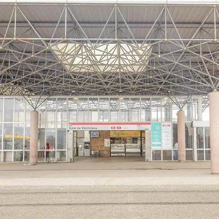 T3 Parilly Lumineux Traversant Metro D Periph Eurexpo 15min 公寓 *