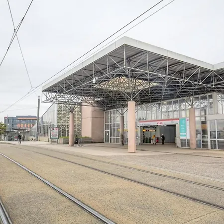 T3 Parilly Lumineux Traversant Metro D Periph Eurexpo 15min Vénissieux